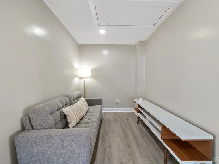 5261 Waltella Pl — Photo 17