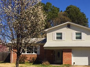 24 Allison Rd, Newport News, VA 23602