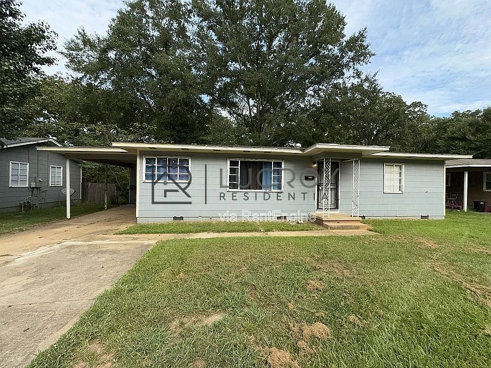 1st image of 3030 Oak Forest Dr