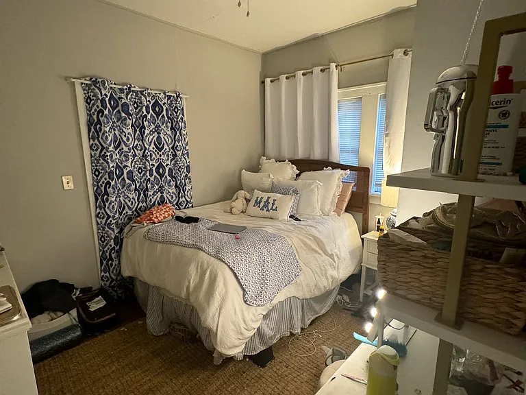 635 N Milledge Ave — Photo 2