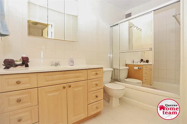 Sold by Keller Williams Realty Landmark II | media 7