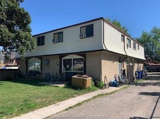 342 Sandys St, Chatham Kent, ON N7L3Z9