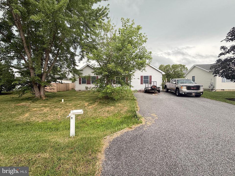 1st image of 25028 Heather Ln