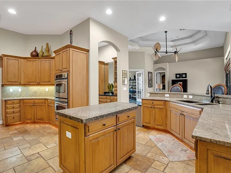 14862 Tybee Island Dr — Photo 17