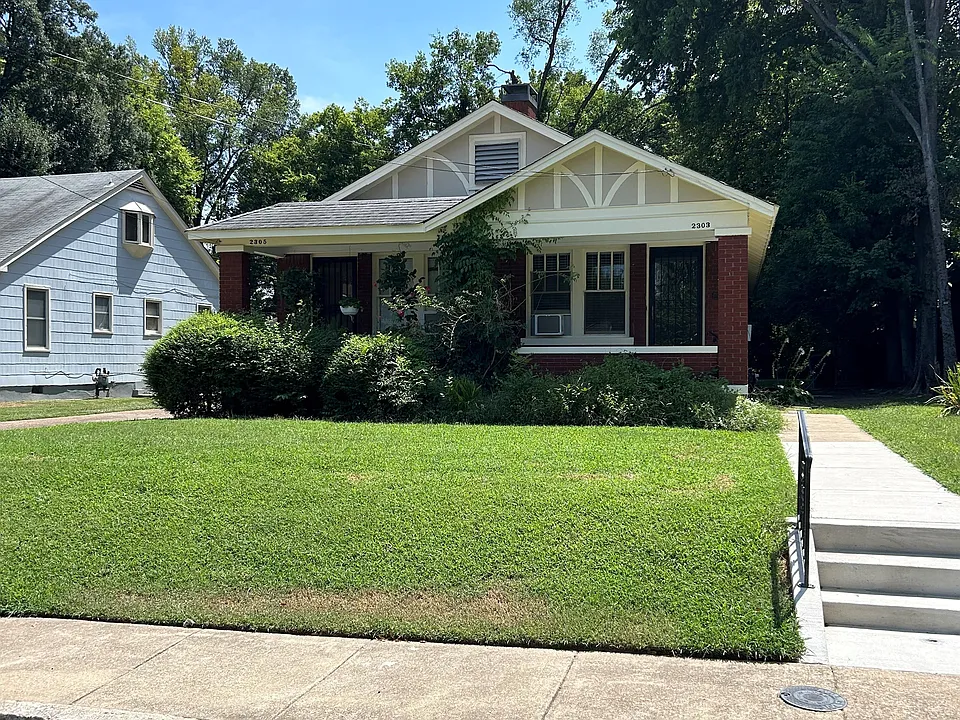 2303 Nelson Ave #2303