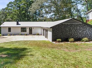 4165 E Lake Dr, Tuscaloosa, AL 35405