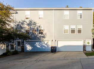 936 McKinley Ave UNIT 14, Des Moines, IA 50315