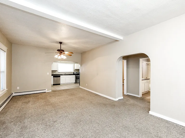 14 W Navajo St — Photo 6