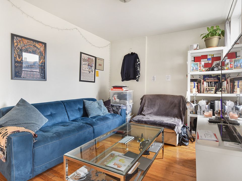 2nd image of 1158 2nd Ave #4EE