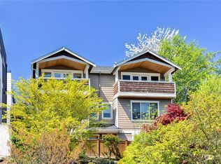 4431 41st Ave SW #B, Seattle, WA 98116