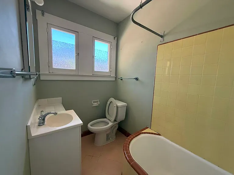 8216 Painter Ave #8226B — Photo 9