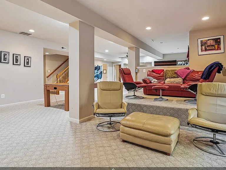 8090 Paper Birch Dr — Photo 11