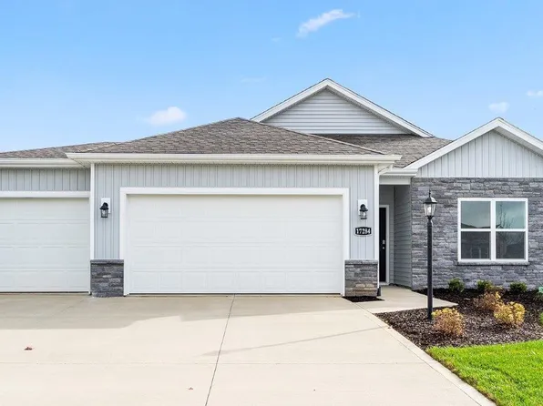 17284 Dewolff Ln, Fort Wayne, IN 46818