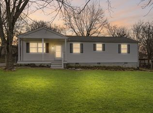 111 Cedar Ridge Dr, La Vergne, TN 37086