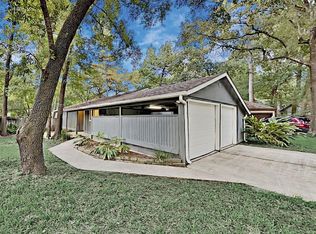6 Canyon Oak Pl, Spring, TX 77380