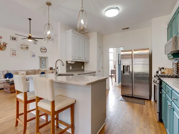 7140 Forrest Oaks Dr, Nashville, TN 37221
