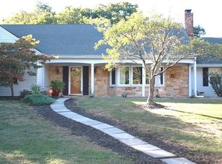 30 Spring St, Somerset, NJ 08873