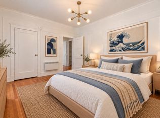686 11th Ave APT 4, San Francisco, CA 94118