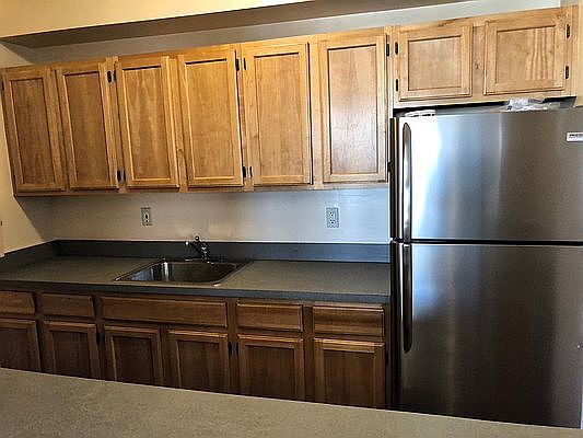 4th image of 172 Jefferson Ave #3