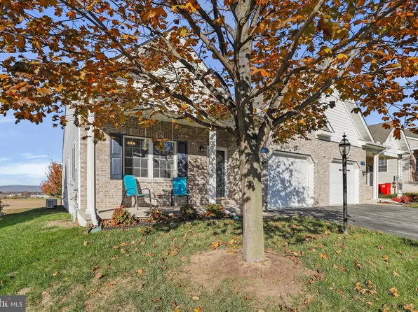 14220 Shelby Cir, Hagerstown, MD 21740