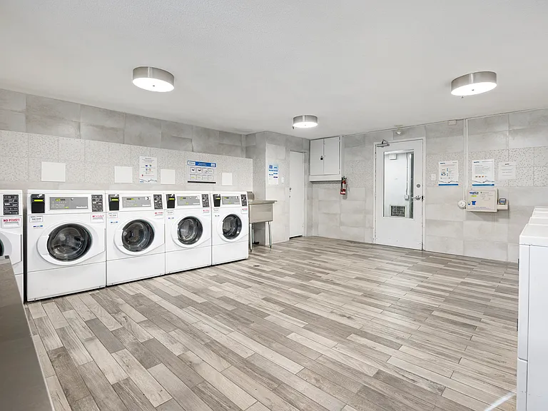 70 Rexdale Blvd — Photo 10