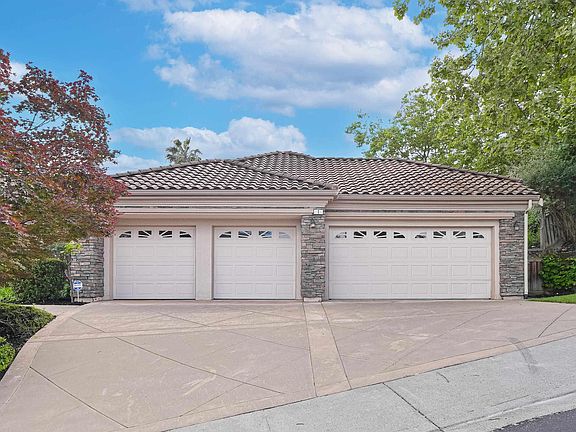 5th image of 1 Circle E Ranch Pl