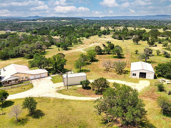 3rd image of 1220 flying t ranch