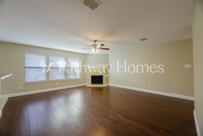 2628 Terrace Dr — Photo 10