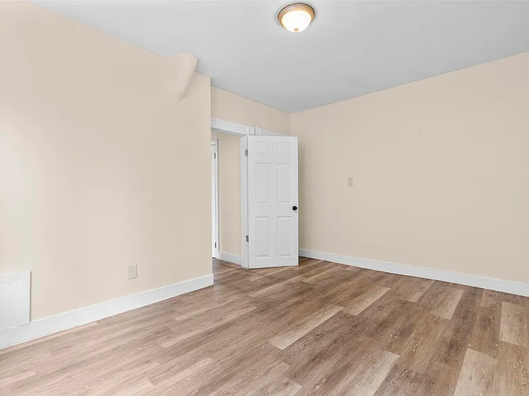 313 High St — Photo 14