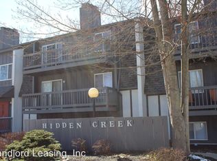 4750 Oak Point Rd APT 303, Lorain, OH 44053