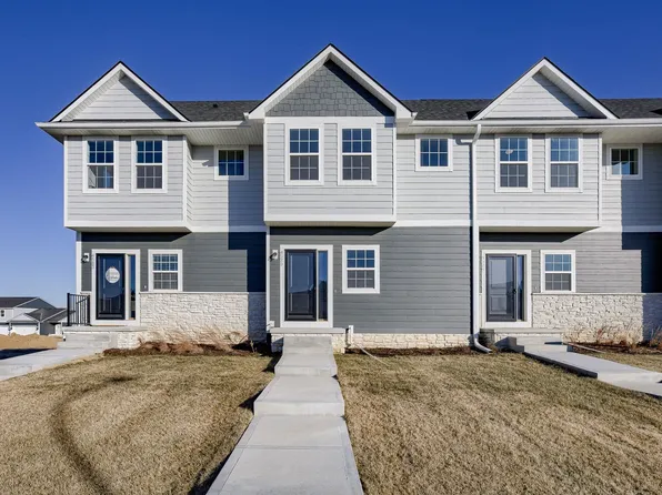 4579 Leawood Ct, Papillion, NE 68133