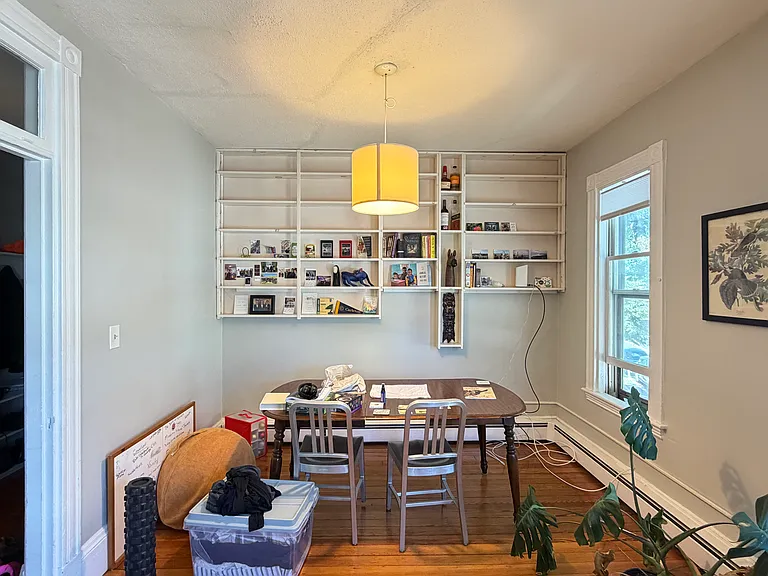 162 Hampshire St #3 — Photo 2