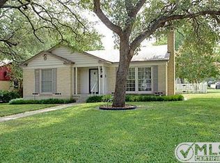 3433 Hilltop Rd, Fort Worth, TX 76109