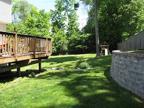 5th image of 20 Ramblewood Dr