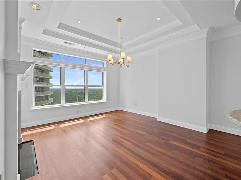 3334 Peachtree Rd NE #1902 — Photo 14