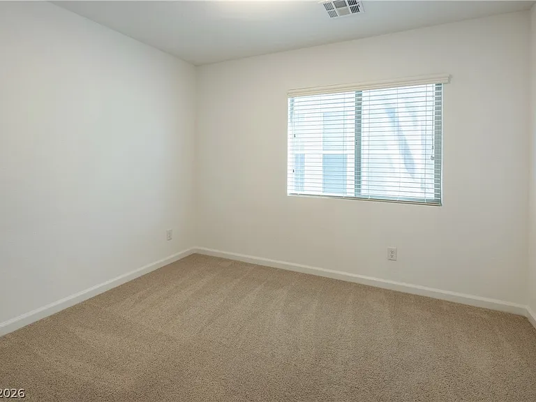 8040 Carpenter Creek Ave — Photo 17