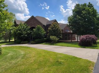 4650 Briar Hill Rd, Lexington, KY 40516