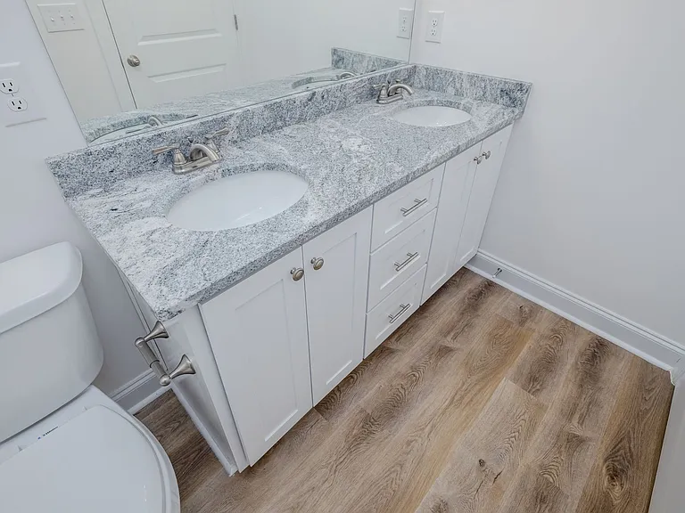 402 Manly Way — Photo 28