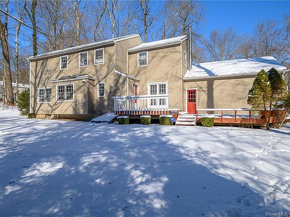 2nd image of 68 Alexandra Dr