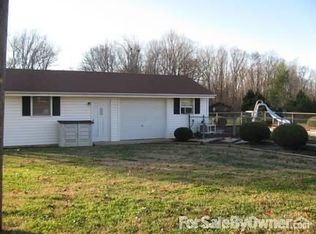 1210 Hedgecock Rd, Randleman, NC 27317