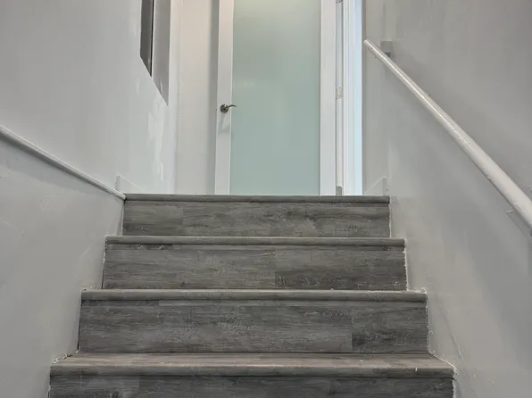 122 W 109th Pl #124, Los Angeles, CA 90061