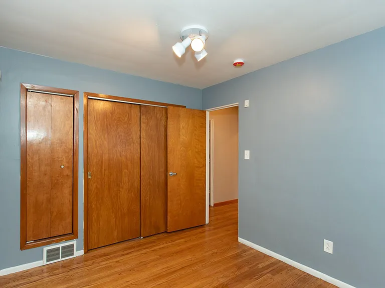 8501 Northfield Blvd — Photo 21