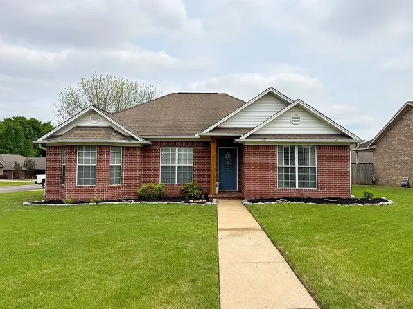 8 Sweet Gum Ln, Searcy, AR 72143