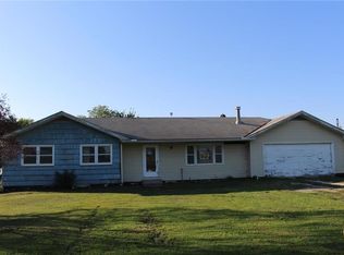 22224 McIntyre Rd, Leavenworth, KS 66048
