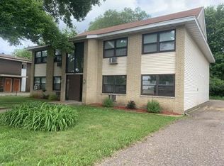 2810 Birch St APT 4, Eau Claire, WI 54703