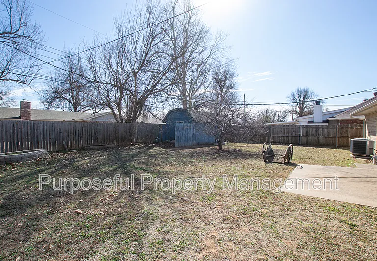 2624 N Markwell Ave — Photo 20