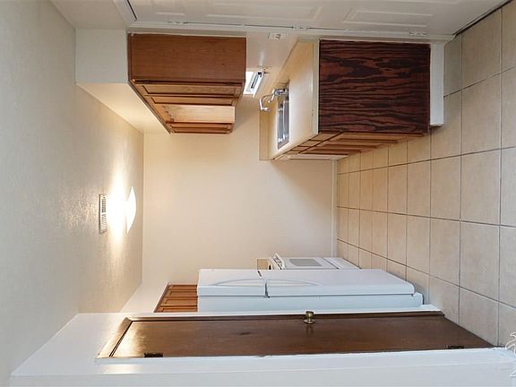 3rd image of 1474 S Fairfield Dr APT 5