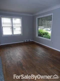 2nd image of 31 47th St SE