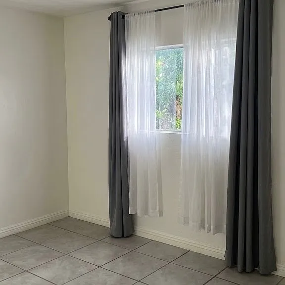 1341 W Poplar St — Photo 6