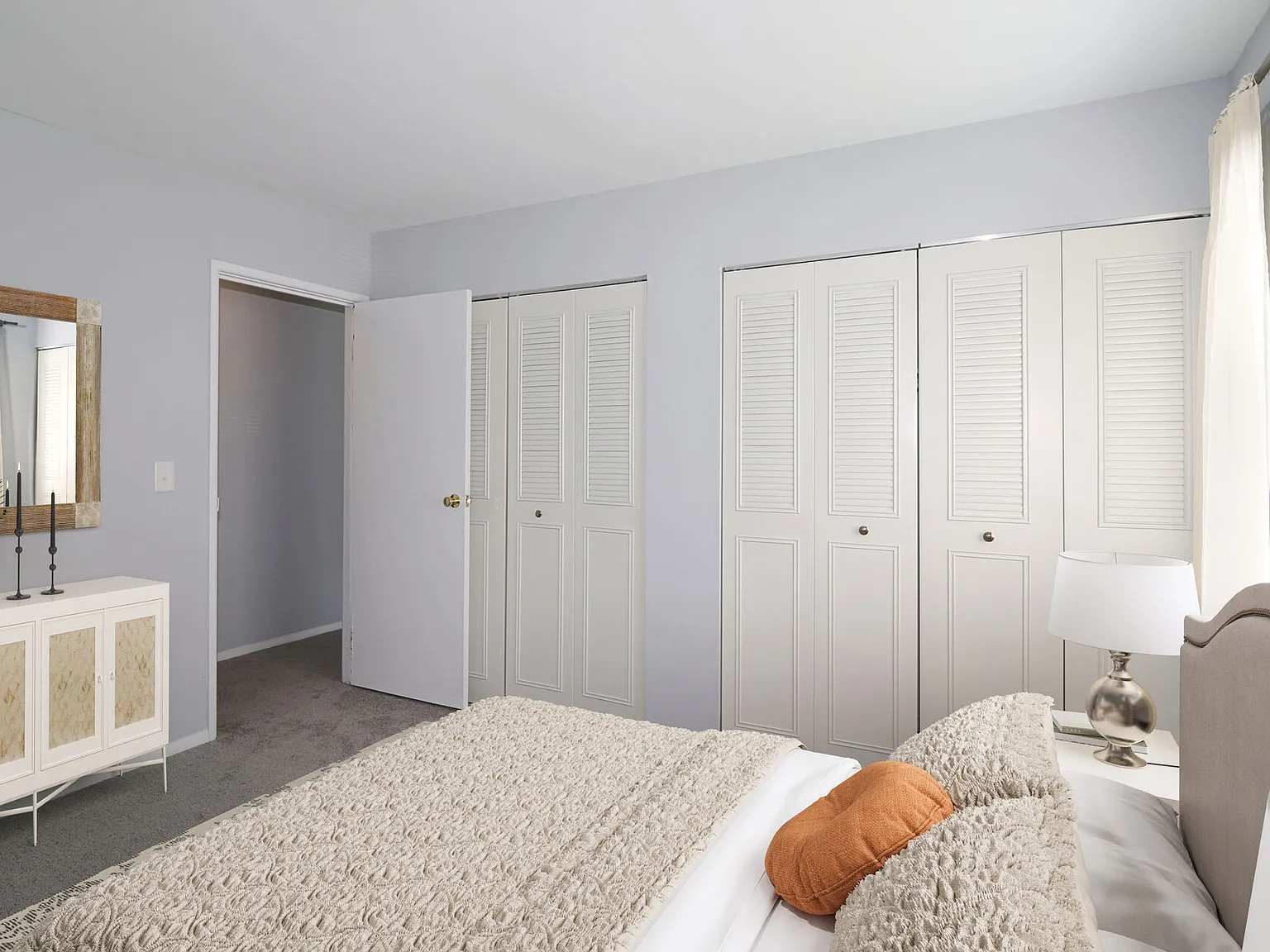 Greenbriar Hills Apartments — Photo 4